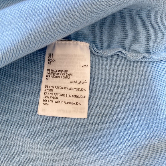 Used like new blue INC cutout long sleeve top size S - Picture 9 of 9